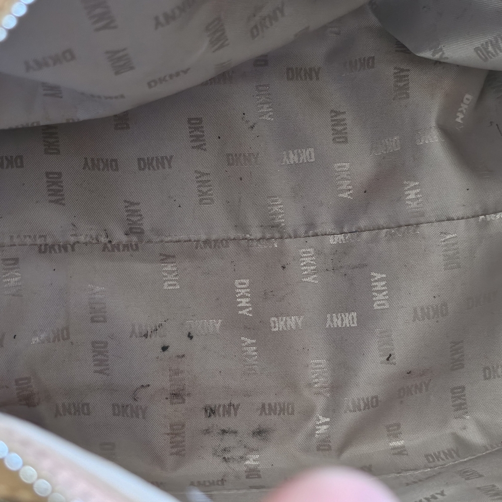 Handbag - Picture 5 of 5